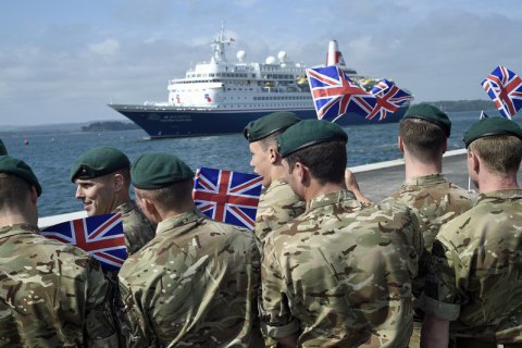 Британія готується відправити морських піхотинців у Перську затоку