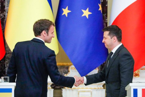 Мінськ, деескалація, контракти. Про що говорили Зеленський і Макрон