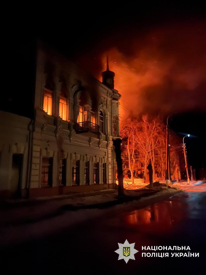 Пожежа унаслідок обстрілу Чернігівщини