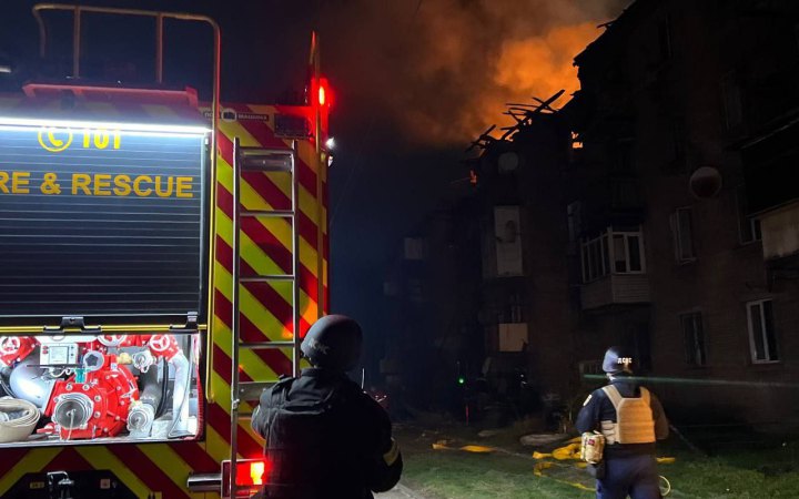 Унаслідок атаки на Кам'янське загинула людина, поранені 8 (оновлено)