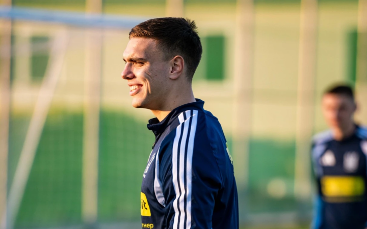 Левченко про Пономаренка: «За певних умов він може вирішити хід матчу зі Швецією»