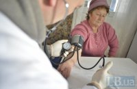 Ростуть гіпертензії, інфаркти та інсульти: НСЗУ показала тренди в хворобах українців 