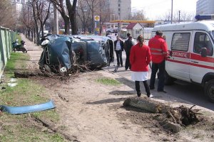 Автобус із податківцями потрапив у велику ДТП біля Запоріжжя