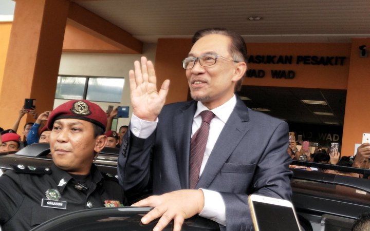 Мирні переговори між Таїландом і Камбоджею відбудуться сьогодні в Малайзії  