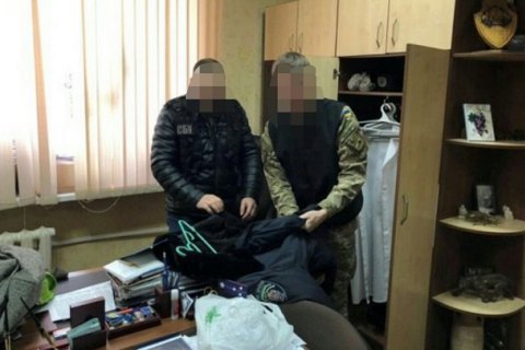 В Кропивницком главврач поликлиники Нацполиции вымогал у военного $1 тыс. за оформление инвалидности