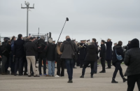 Макрон зустрів Зеленського на авіабазі ВПС Франції 