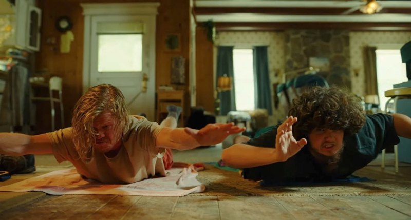 Кадр зі стрічки «Бугонія».