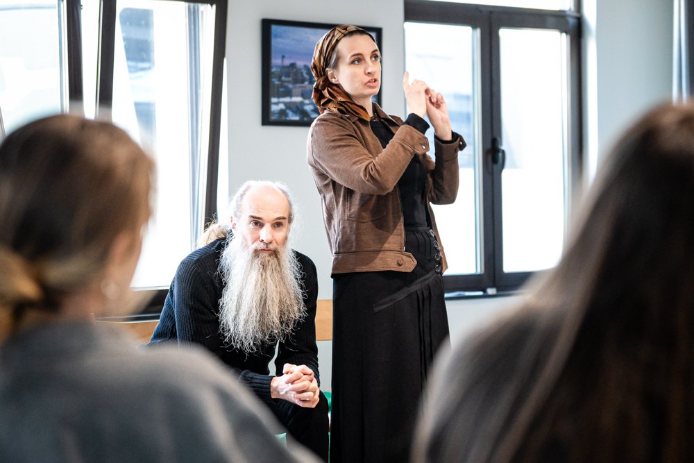 Сіна та Артур Кьостлери під час майстер-класу