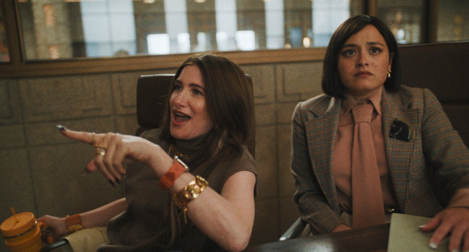 Кадр із серіалу «Студія».