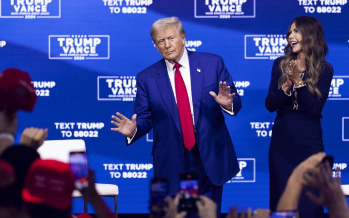 Адміністрація Трампа платитиме нелегалам по тисячі доларів за добровільне повернення додому