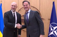 Шмигаль обговорив із генсеком НАТО посилення ППО для України