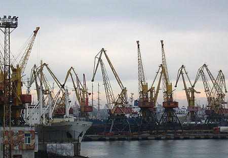 Україна без портів втратить контроль над експортно-імпортними потоками, - експерт