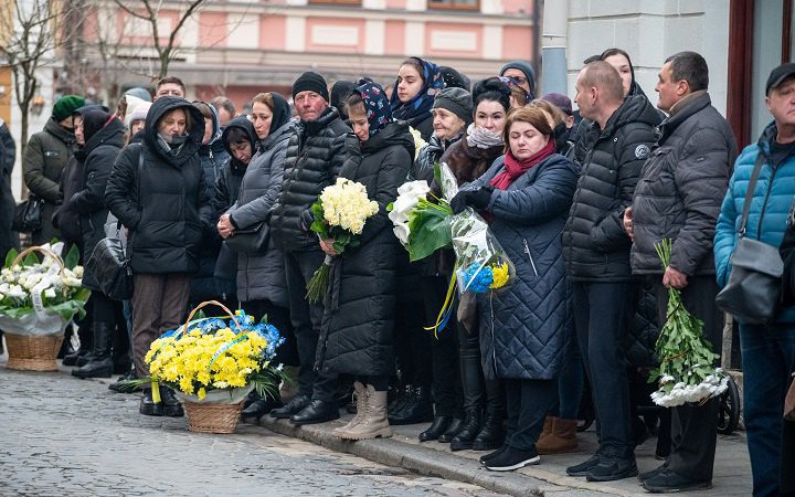 У Львові попрощалися з трьома героями, які загинули у війні з Росією