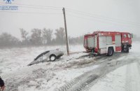 В Одеській області зі снігу звільнили п’ять “швидких”