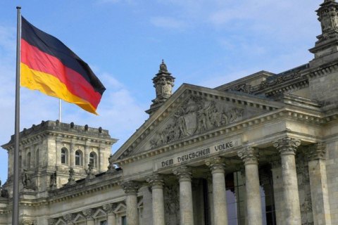 Германия приостановила выплаты помощи бизнесу из-за кражи миллионов евро мошенниками