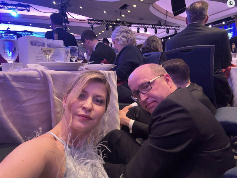 Посол України в США показала фото зали після пострілу