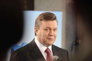Янукович отказался общаться с журналистами после круглого стола