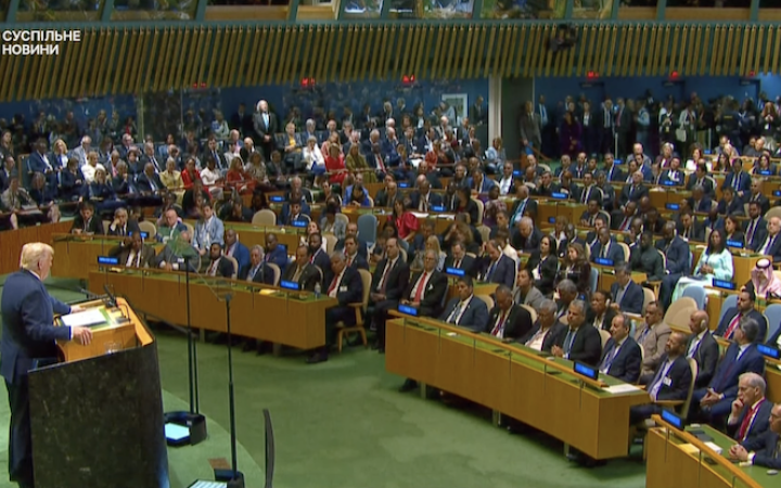 Трамп: якщо Росія не погодиться шукати мирних рішень – ми будемо готові накласти дуже жорсткі тарифи