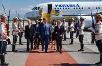 Порошенко прибыл в Болгарию с официальным визитом
