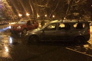 Задержанных ночью автомайдановцев нашли в Дарницком РУВД