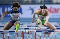 Британская легкоатлетка объяснила, зачем бежала в маске на чемпионате Европы 