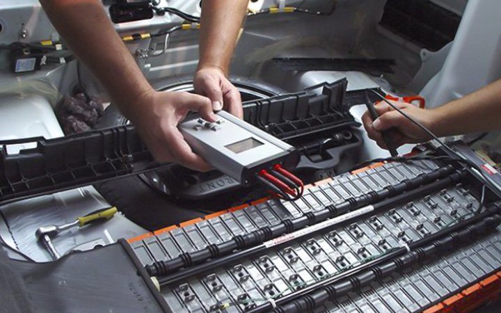 Британія планує послабити контроль Китаю над критичними мінералами 