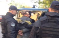 В Чернигове мужчина с топором напал на сотрудницу прокуратуры