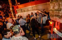 В Киеве устроили ночной рейд по сносу киосков