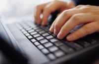 Французька прокуратура відкрила справу через розповсюдження дитячої порнографії на онлайн-маркетах