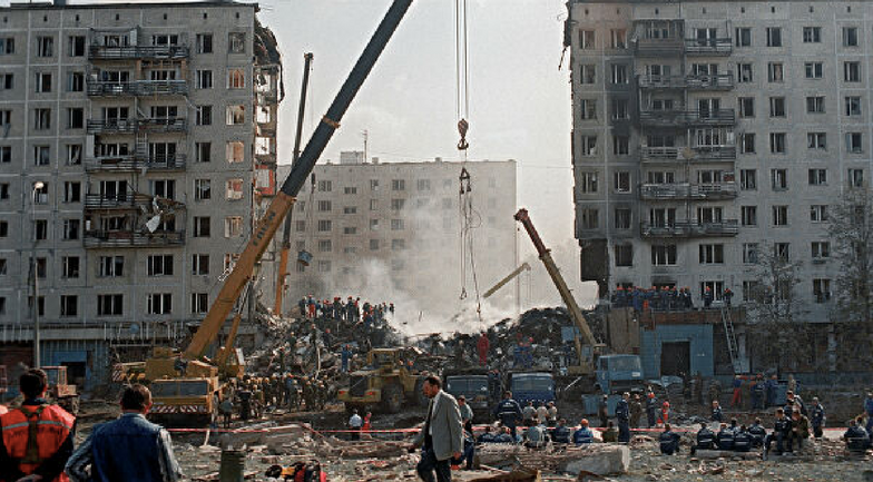 Ліквідація наслідків терористичного акту, інспірованого російськими спецслужбами – вибуху в багатоквартирному житловому будинку на вулиці Гур'янова в Москві, 8 вересня 1999 р.