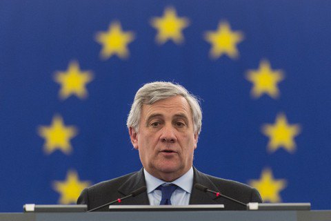 Председатель Европарламента допустил отсрочку "Брексит" до июля