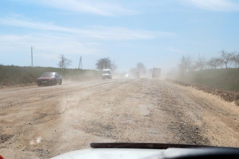 Омелян нашел в Украине 5 тыс. км "ничьих" дорог 