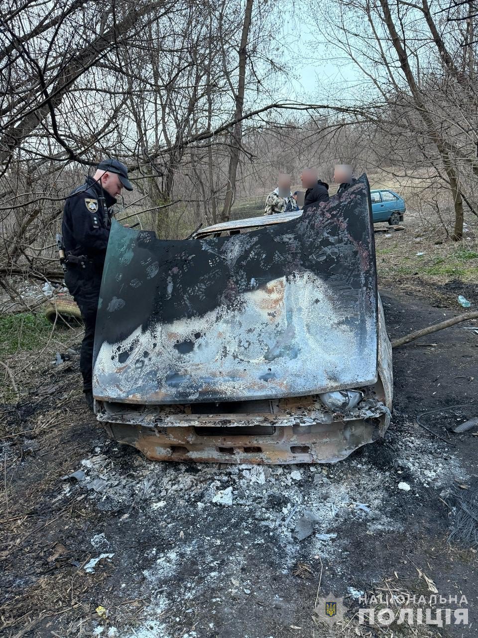 Спалене авто зловмисника