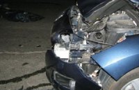 ДТП в Киеве: Peugeot сбил насмерть мужчину, пытавшегося перебежать шестиполосную эстакаду