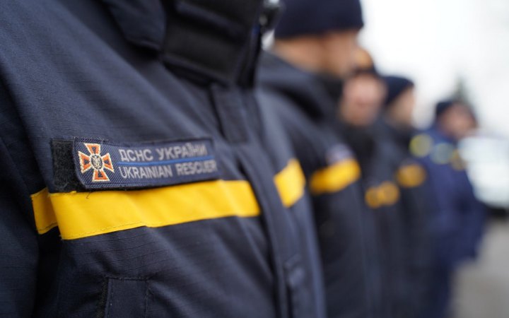 11 іноземних рятувальників допомагають ДСНС розбирати завали в Бородянці