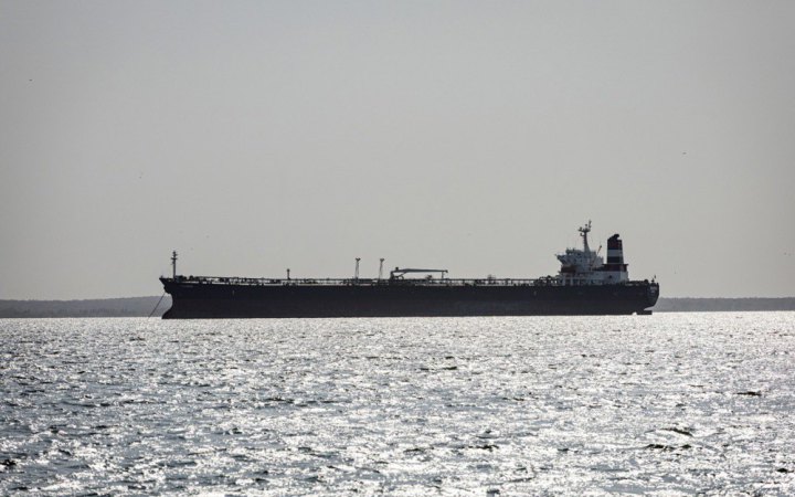 Reuters: США передають Венесуелі захоплений танкер 