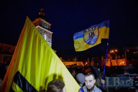 "Азов" заборонив бійцям іти на марш "Правого сектору"