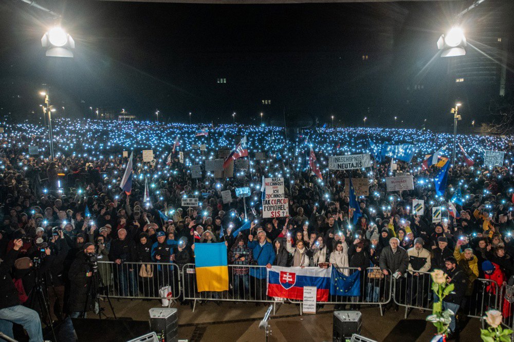 Антиурядовий мітинг у Братиславі, Словаччина, 24 січня 2025 року