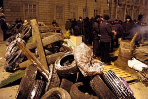 У Львівській області заблокували трасу на Київ з Яворівського полігону