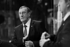 В России умер известный хоккейный тренер