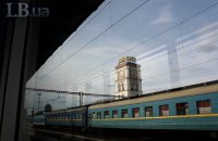 "Укрзализныця" назначила дополнительные поезда из Киева к морю и в Карпаты