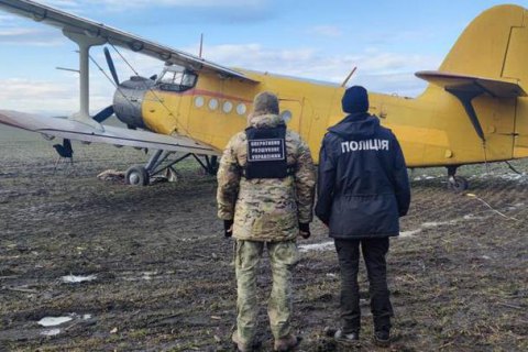 На Прикарпатье задержали "кукурузник", по меньшей мере дважды незаконно пересекавший границу с Румынией 