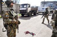 "Жовта стрічка": на ТОТ Херсонщини окупанти забирають вцілілу техніку у цивільних