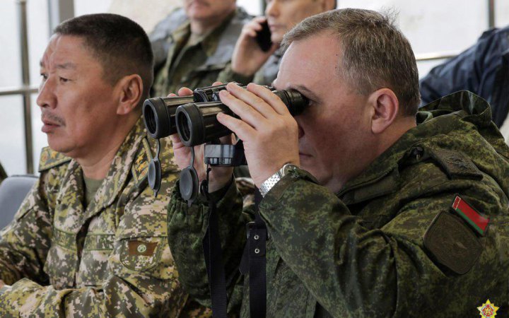 У Білорусі стартували спільні з Росією льотно-тактичні навчання
