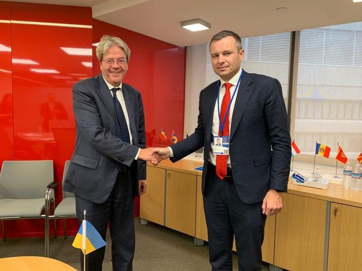 Сергій Марченко під час зустрічі з комісаром Європейського Союзу з питань економіки Паоло Джентілоні під час візиту до США.