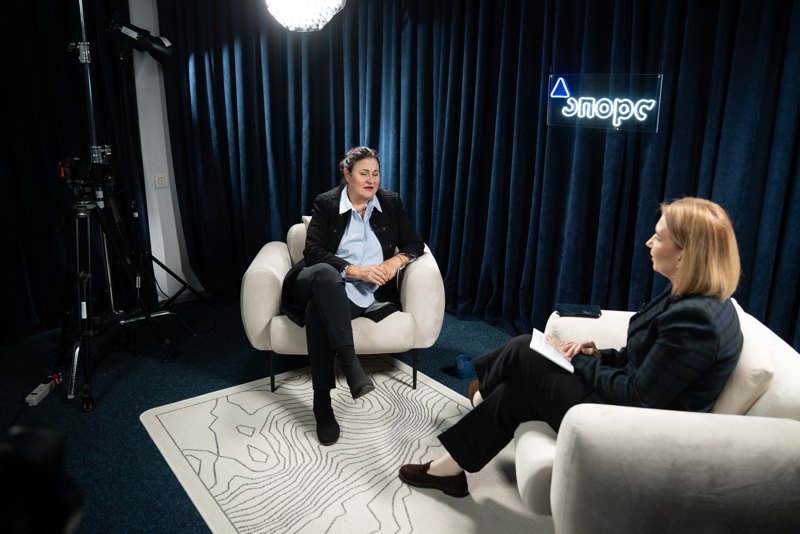 Катаріна Матернова та Ольга Айвазовська 