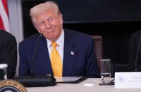 Трамп заявив про продуктивні дискусії з Путіним учора