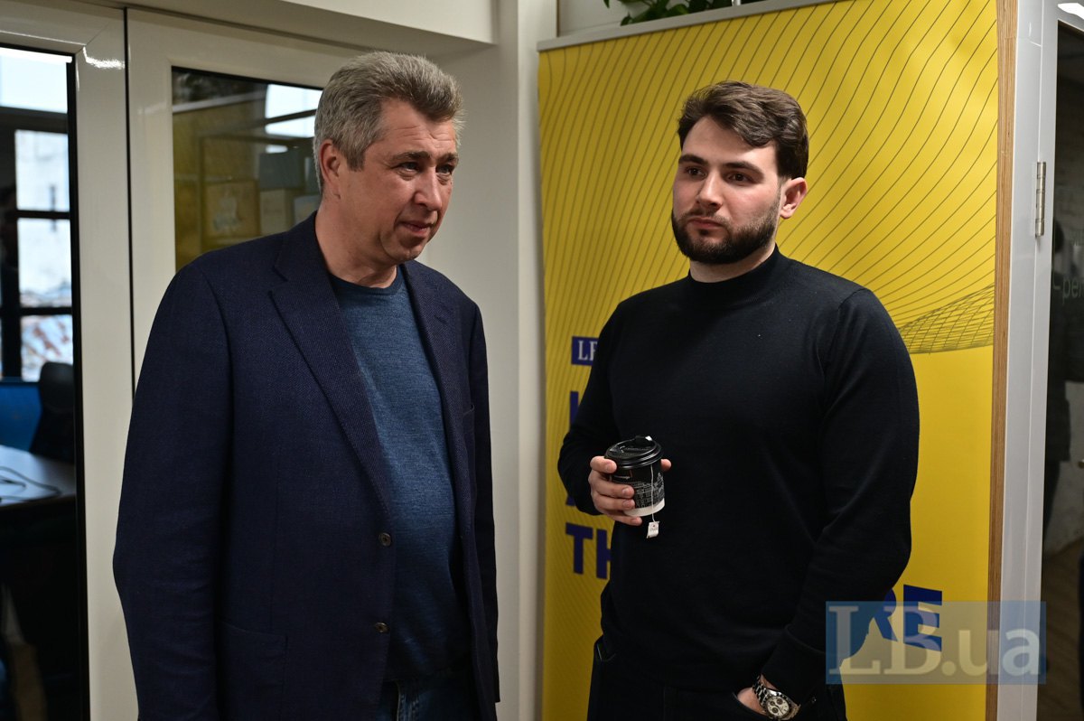 Руслан Голуб, Асоціація операторів критичної інфраструктури (ліворуч)