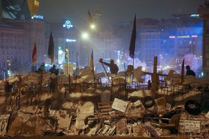 На Майдані Незалежності перебуває близько двох тисяч активістів