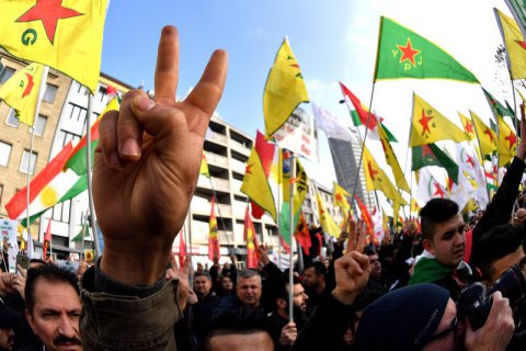 У Кельні тисячі курдів вийшли на мітинги проти турецької агресії в Сирії